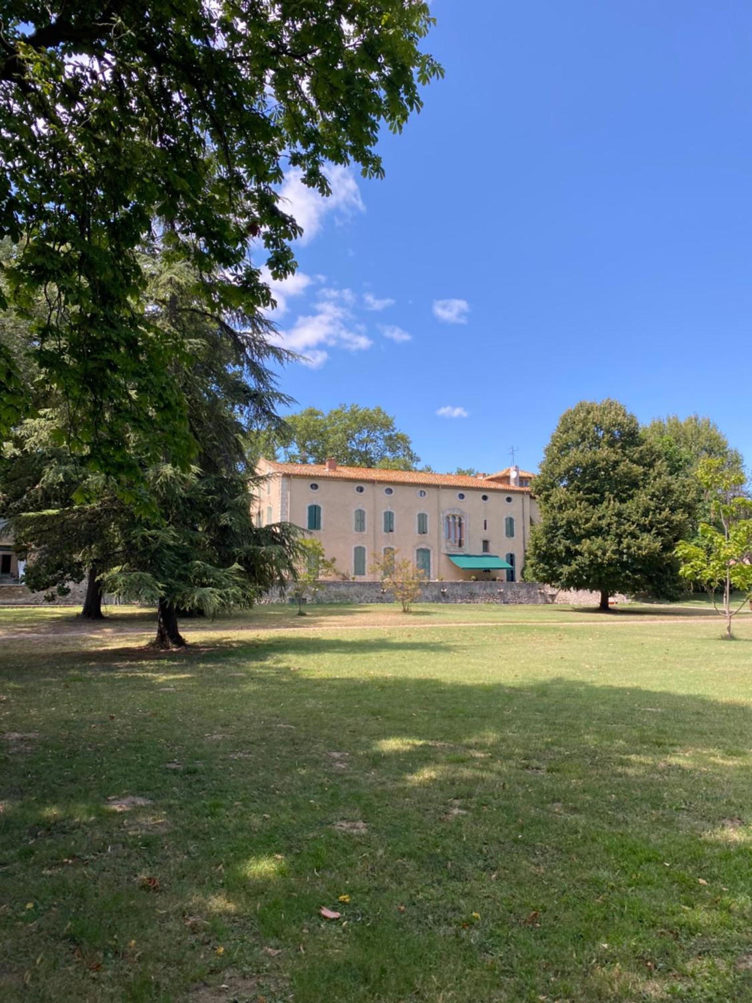 Gîte Superbe L'Ecurie XIXème Sallèles-dʼAude Esterno foto