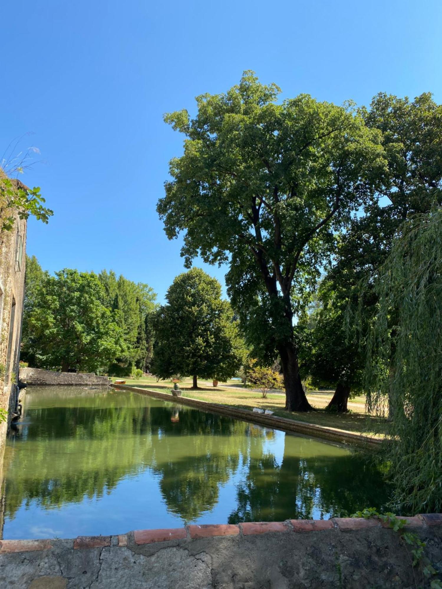 Gîte Superbe L'Ecurie XIXème Sallèles-dʼAude Esterno foto