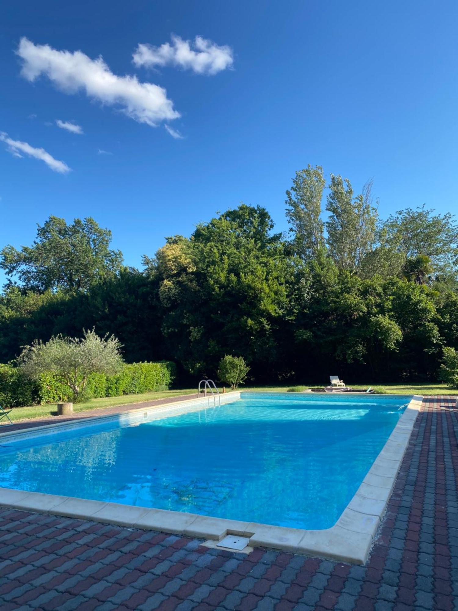 Gîte Superbe L'Ecurie XIXème Sallèles-dʼAude Esterno foto