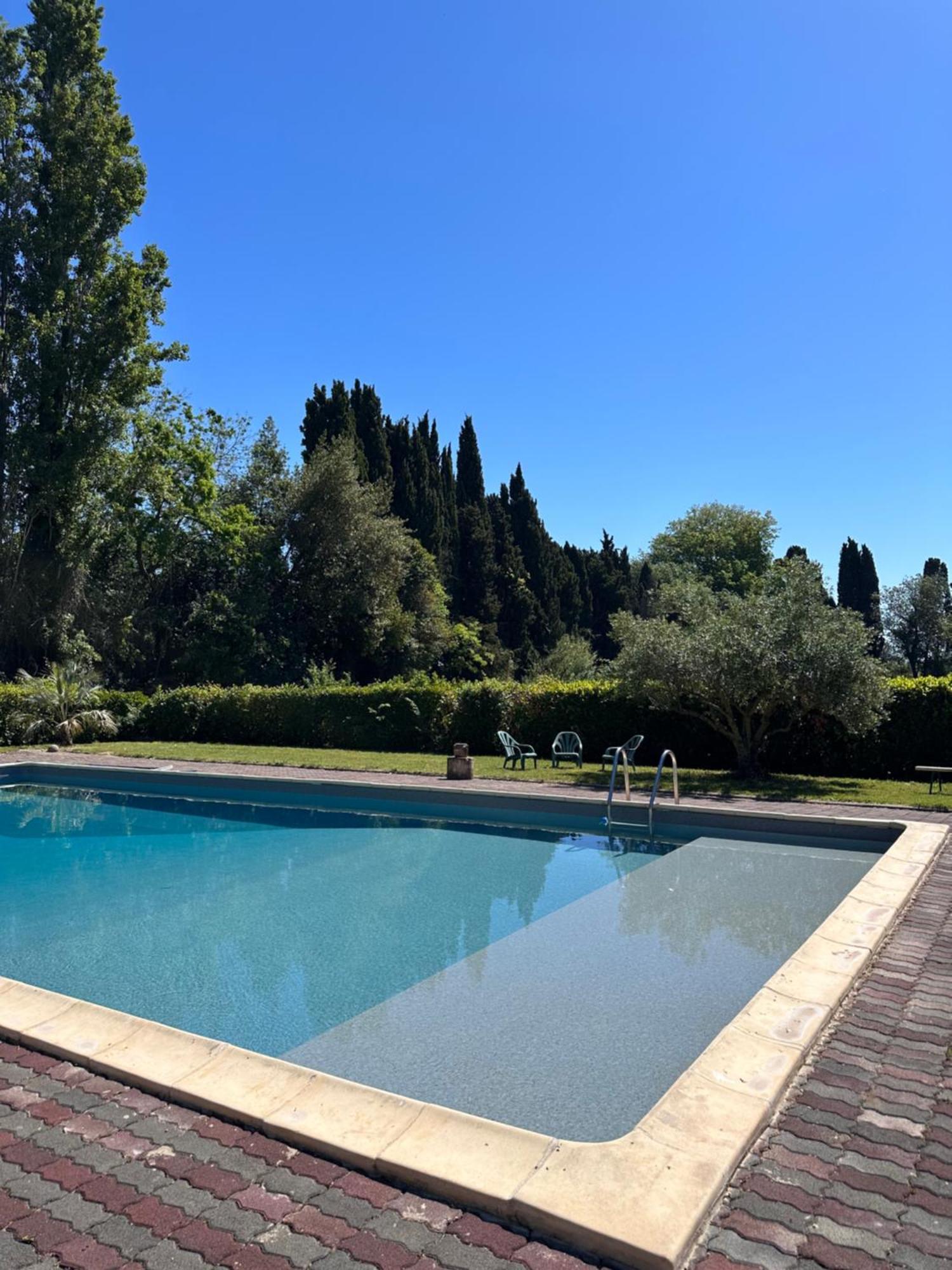 Gîte Superbe L'Ecurie XIXème Sallèles-dʼAude Esterno foto